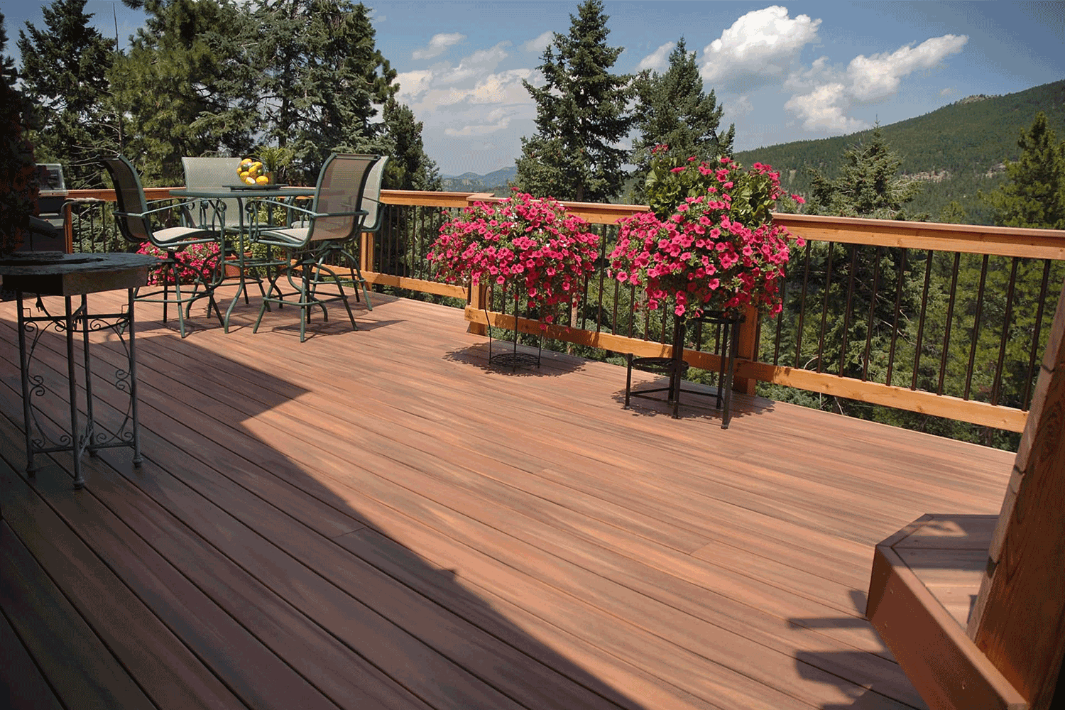 10 Facts About Composite Decking
